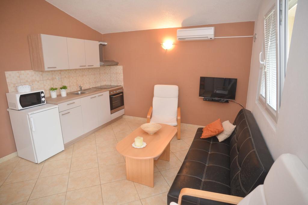 Apartments Salamun Biograd Na Moru Εξωτερικό φωτογραφία